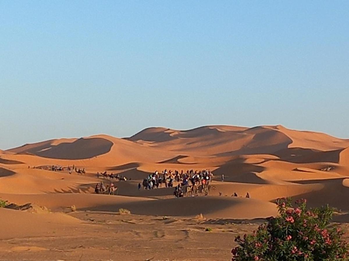 Hôtel Etoile Des Dunes Merzouga Extérieur photo